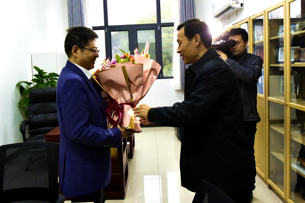 看望慰问院士 看望慰问院士