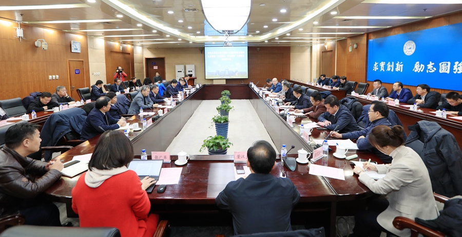 深刻领会十九届四中全会精髓要义 扎实推进“不忘初心、牢记使命”主题教育 深刻领会十九届四中全会精髓要义 扎实推进“不忘初心、牢记使命”主题教育
