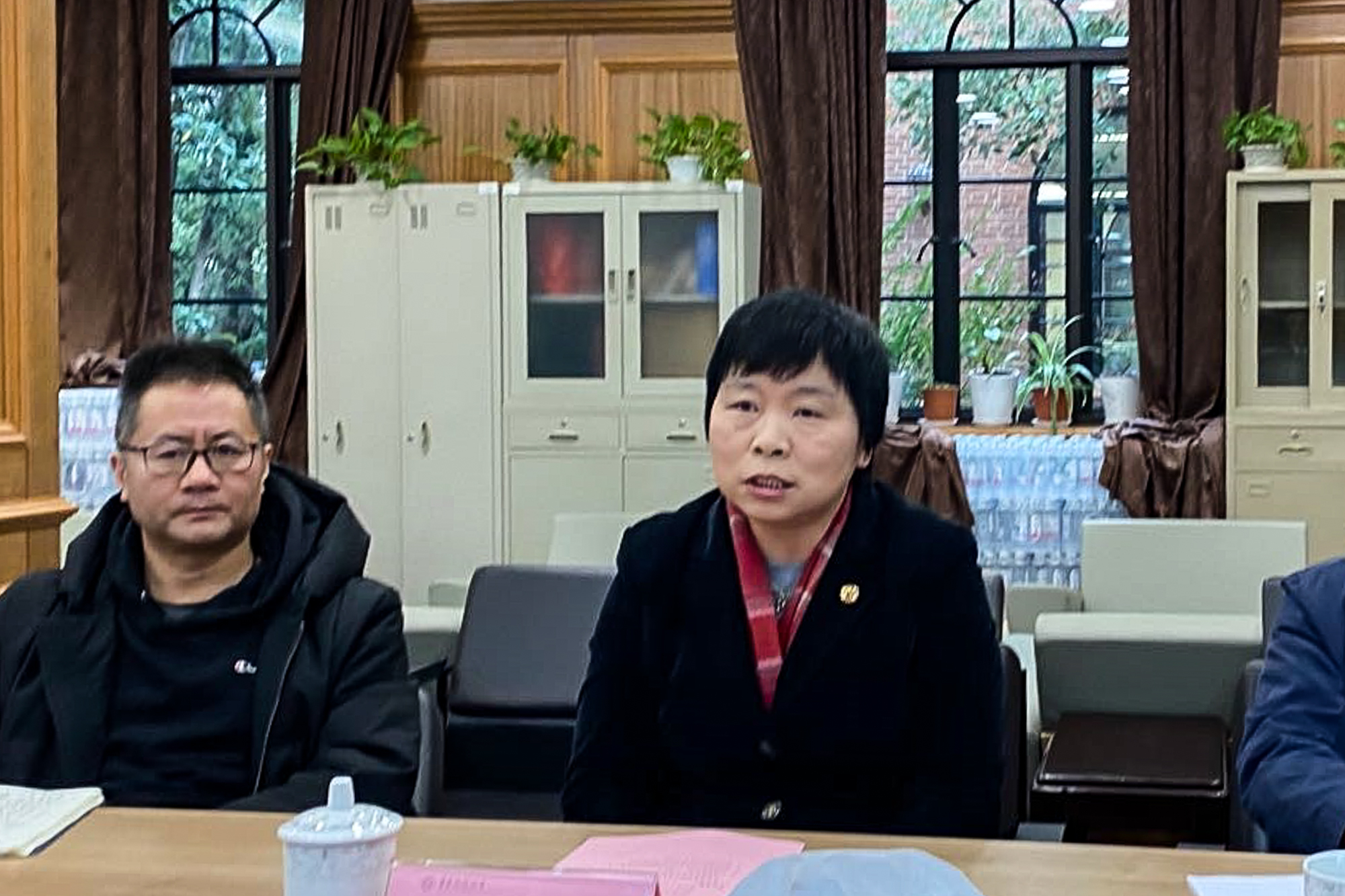 普陀区领导来校调研大学生征兵工作 普陀区领导来校调研大学生征兵工作
