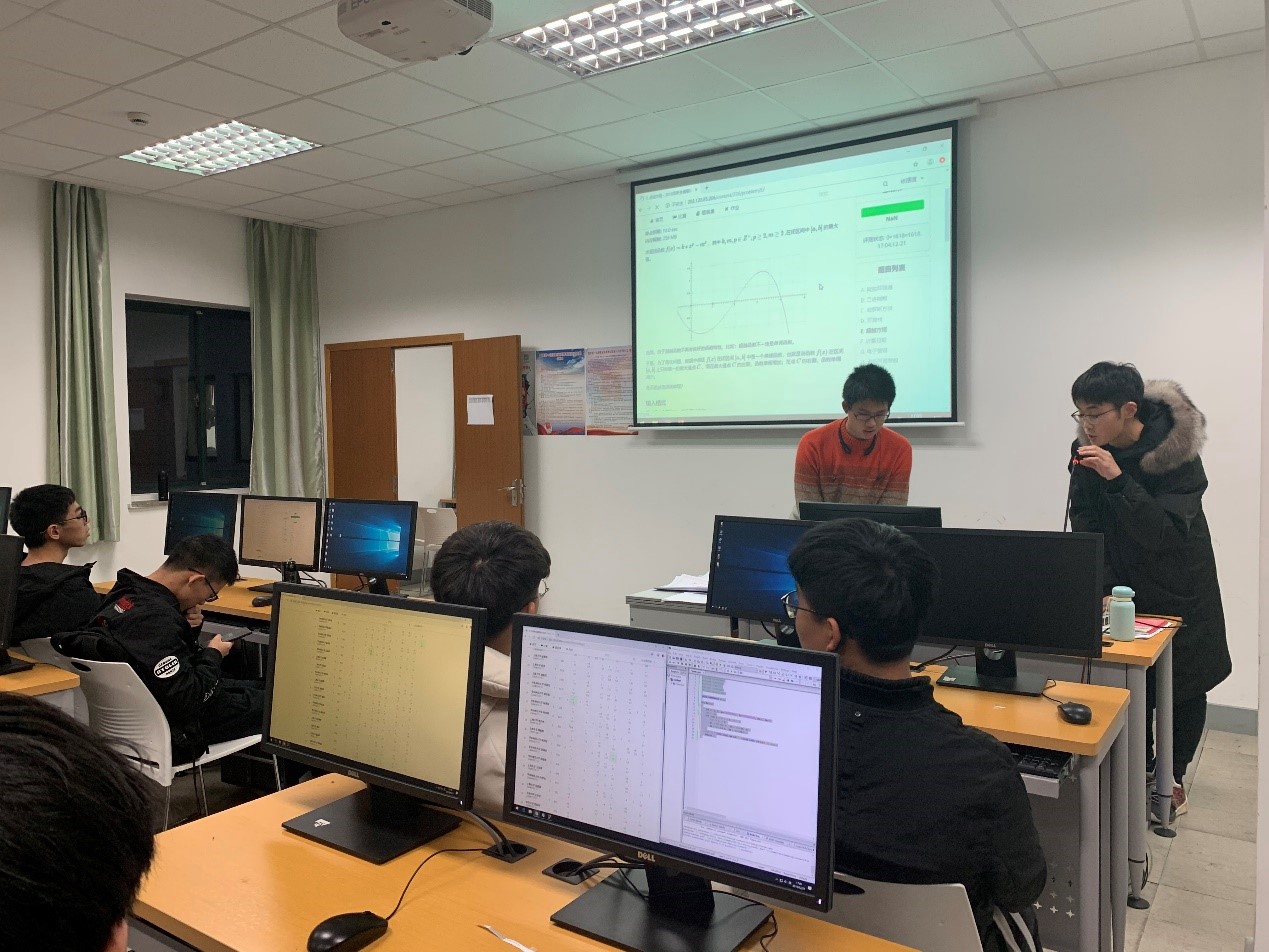 2019级新生编程能力测试顺利举办 2019级新生编程能力测试顺利举办