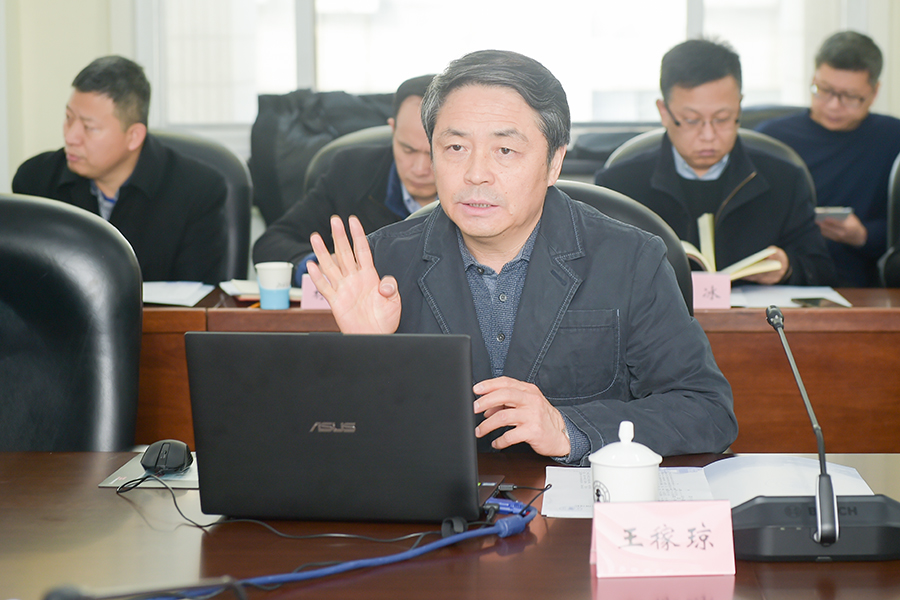 教育部学位管理与研究生教育司司长洪大用来校调研座谈 教育部学位管理与研究生教育司司长洪大用来校调研座谈