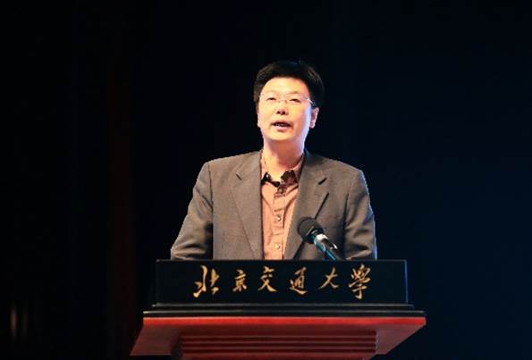 北京交大举办2019年体育节开幕式暨“舞低月”体育舞蹈专场演出 北京交大举办2019年体育节开幕式暨“舞低月”体育舞蹈专场演出