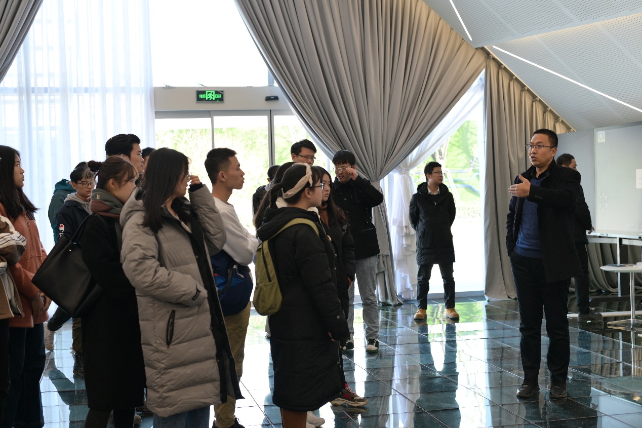 人文学院与长安大学城梦想小镇举行合作签约仪式 人文学院与长安大学城梦想小镇举行合作签约仪式