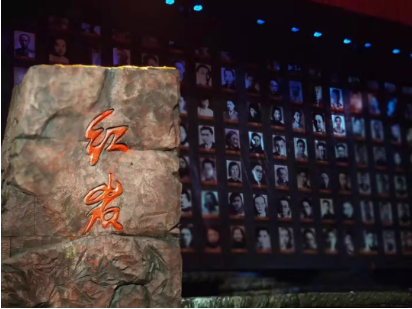 “红岩魂”:坚定信仰担使命 拒腐防变守初心 “红岩魂”:坚定信仰担使命 拒腐防变守初心