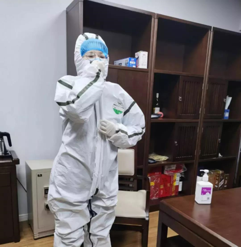构筑坚强青春堡垒,助力疫情防控战役 构筑坚强青春堡垒,助力疫情防控战役