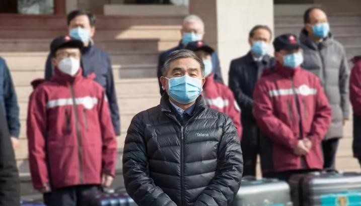 干训网分享:我校附属医院抗击新冠肺炎赴鄂紧急医疗队出征 干训网分享:我校附属医院抗击新冠肺炎赴鄂紧急医疗队出征