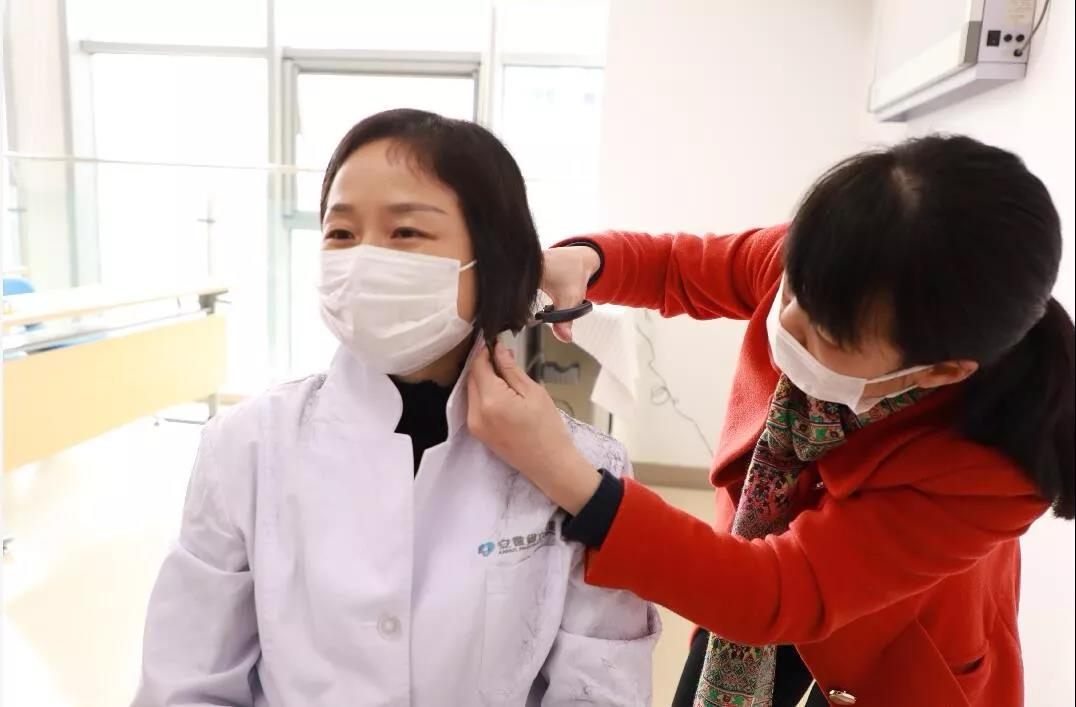 干训网分享:整建制接管1个重症病区!中国科大附一院137名队员驰援武汉! 干训网分享:整建制接管1个重症病区!中国科大附一院137名队员驰援武汉!