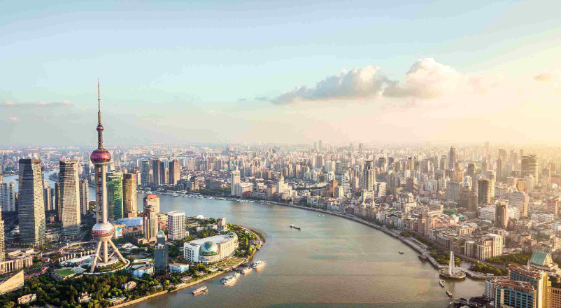中央政治局会议:建立与疫情防控相适应的经济社会运行秩序