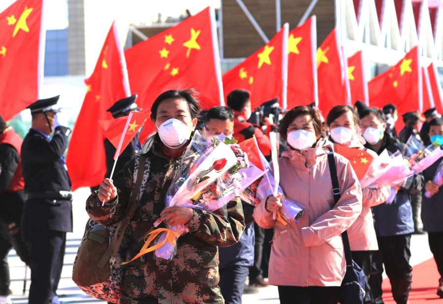 白衣执甲,英雄凯旋—吉林大学附属医院121名驰援武汉医疗队员胜利凯旋 白衣执甲,英雄凯旋—吉林大学附属医院121名驰援武汉医疗队员胜利凯旋